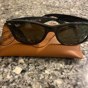 Ray-ban RB2312 New Wayfarer classic sunglasses